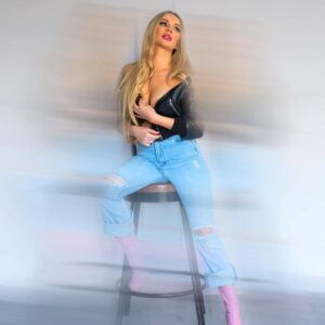 studio-24